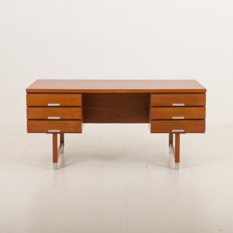 24378 biurko tekowe-4 24378 biurko tekowe-4