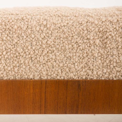 24403 Scandinavian mid century teak daybed in Boucle wool fabric, Sweden 1960s-9 24403 Scandinavian mid century teak daybed in Boucle wool fabric, Sweden 1960s-9