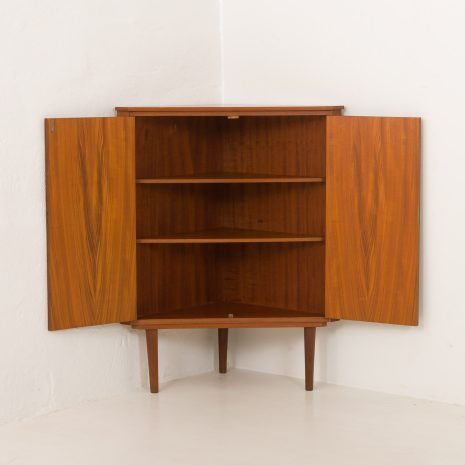 24426 Danish mid century teak corner cabinet, 1960s-5 24426 Danish mid century teak corner cabinet, 1960s-5