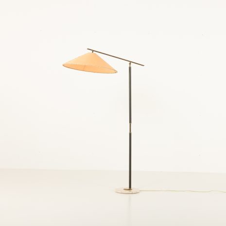 Italian mid century lamp in brass and leather with extra large shade, 1950s