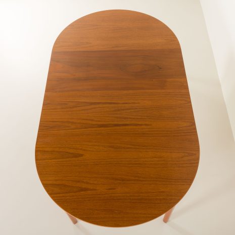 24423 Teak round dining table.-5 24423 Teak round dining table.-5