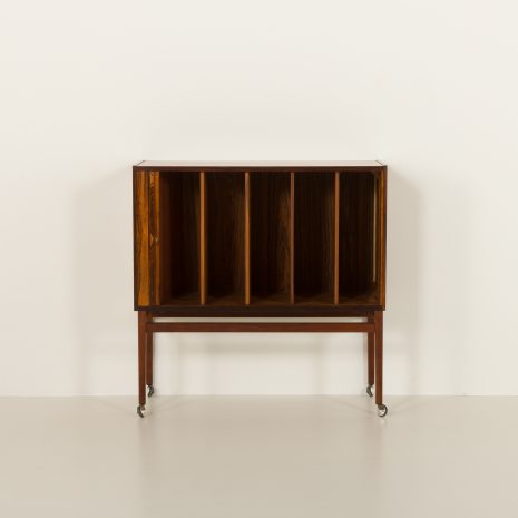 24430 Mid century rosewood vinyl record cabinet.-5 24430 Mid century rosewood vinyl record cabinet.-5