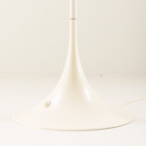 25070 Panthella floor lamp by Verner Panton for Louis Poulsen, 1980s-6 25070 Panthella floor lamp by Verner Panton for Louis Poulsen, 1980s-6