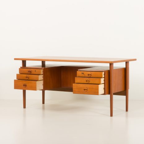 24373 teak desk by Amager Bolighus-4 24373 teak desk by Amager Bolighus-4