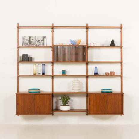 25006 Danish teak shleving unit in the style of Poul Cadovius, 1960s-1 Duński modułowy regał ścienny w stylu Poul Cadovius, lata 60.