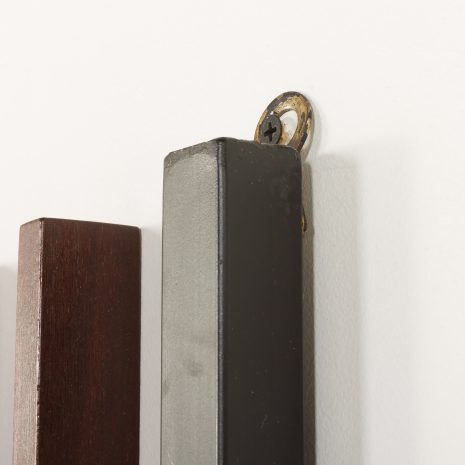 25081 Italian mid century coat hanger in teak and brass, 1950s-10 25081 Italian mid century coat hanger in teak and brass, 1950s-10