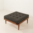 25034.1 Grete Jalk große Ottomane aus Leder -6