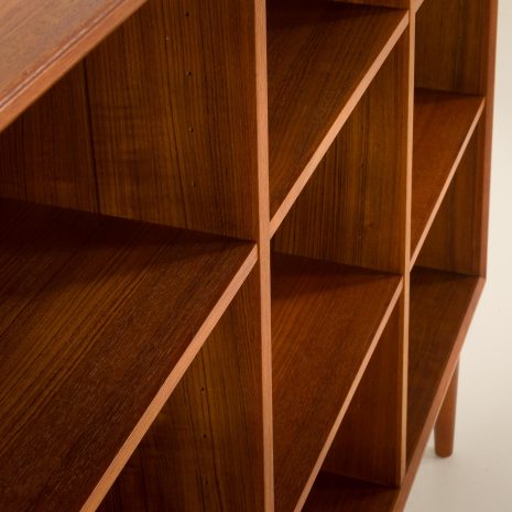 25042 Small Danish teak mid century bookcase -6 25042 Small Danish teak mid century bookcase -6
