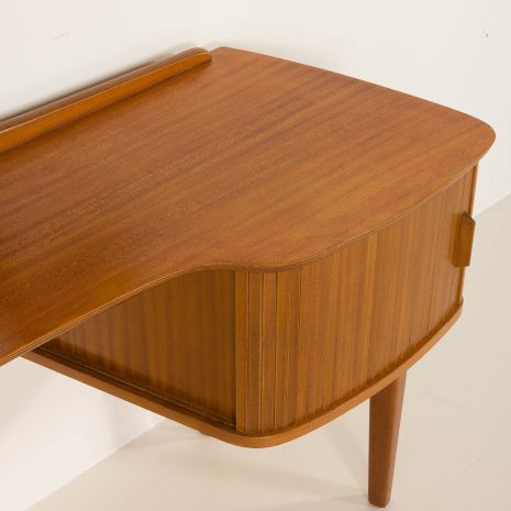 25064 Skandinavischer Schminktisch aus der Mitte des Jahrhunderts mit verstellbaren Spiegeln, Norwegen, 1970er Jahre-17 25064 Skandinavischer Schminktisch aus der Mitte des Jahrhunderts mit verstellbaren Spiegeln, Norwegen, 1970er Jahre-17