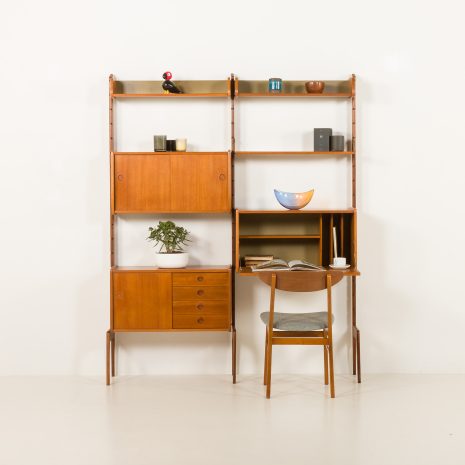 Scandinavian vintage modular teak wall unit "Ergo" by John Texmon with a hidden desk, Norway 1960s