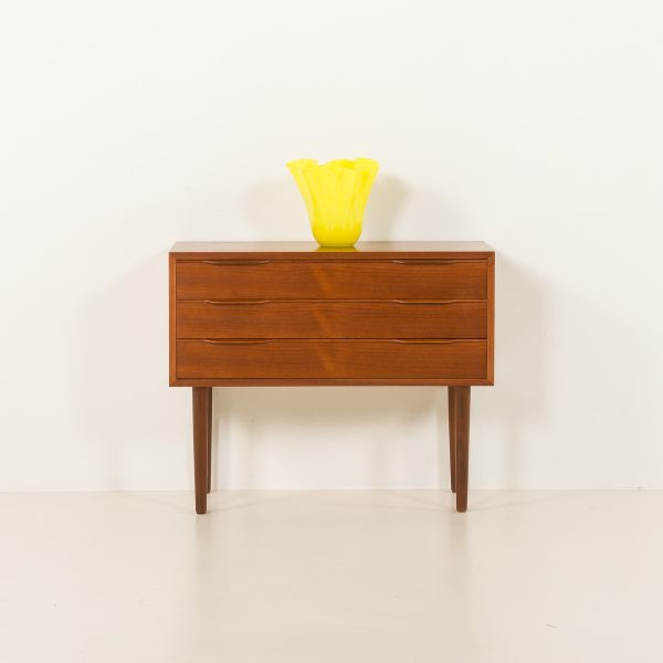 Small Danish mid century teak dresser with 3 drawers by Poul Henriksens Mobelfabrik, 1960s