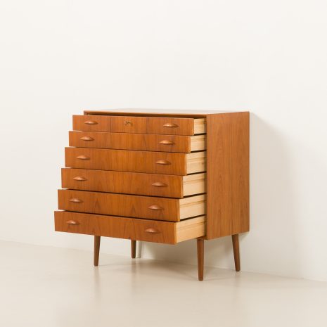 25134 Scandinavian teak chest of drawers by Johannes Sorth for Nexo Mobelfabrik, Bornholm, 1960s-4 25134 Scandinavian teak chest of drawers by Johannes Sorth for Nexo Mobelfabrik, Bornholm, 1960s-4