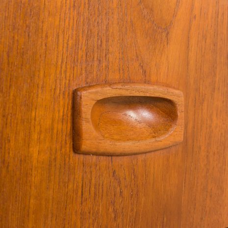 25139 Vintage teak dresser, mid century modern, Denmark, 1960s-9 25139 Vintage teak dresser, mid century modern, Denmark, 1960s-9