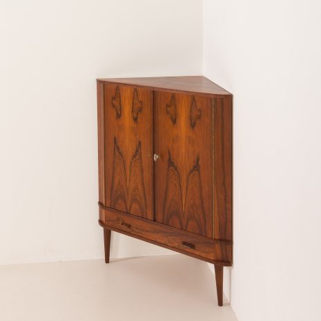 25176 Danish mid century rosewood corner cabinet, 1960s-5 25176 Danish mid century rosewood corner cabinet, 1960s-5