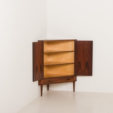 25176 Danish mid century rosewood corner cabinet, 1960s-8 25176 Danish mid century rosewood corner cabinet, 1960s-8