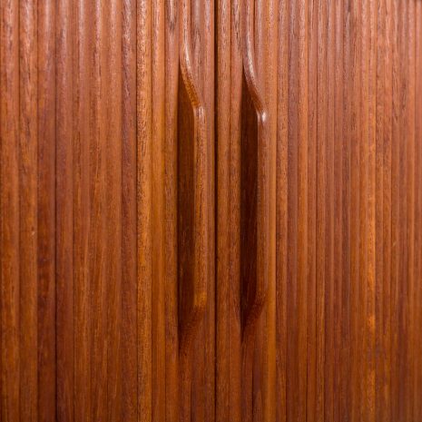 25199 Johannes Sorth teak bookcase for Nexo Mobelfabrik, Bornholm, Denmark 1960s-15 25199 Johannes Sorth teak bookcase for Nexo Mobelfabrik, Bornholm, Denmark 1960s-15