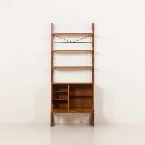 25223 Poul Cadovius one bay walut Wall unit-5 25223 Poul Cadovius one bay walut Wall unit-5