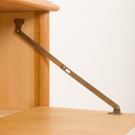 25174 Skandynawska toaletka z połowy wieku, wykonana z dębu, w stylu Henninga Kjaernulfa, lata 60. XX wieku-26 25174 Skandynawska toaletka z połowy wieku, wykonana z dębu, w stylu Henninga Kjaernulfa, lata 60. XX wieku-26