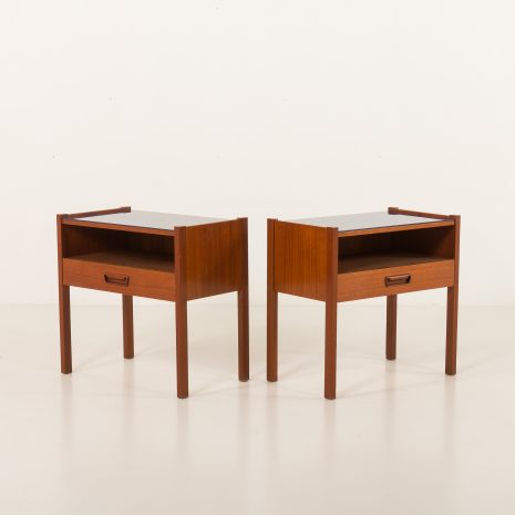 25198 pair of nightstands czekamy na szyby-4 25198 pair of nightstands czekamy na szyby-4