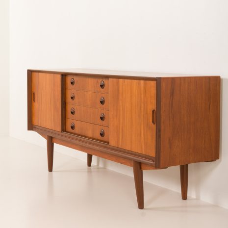 25204 teak sideboard.-15 25204 teak sideboard.-15