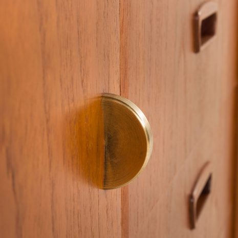 25213 szafka (komoda) z trzema półkami -12 25213 szafka (komoda) z trzema półkami -12