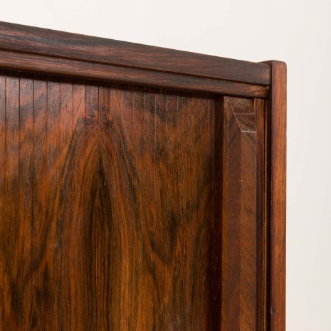 25214 szafka na płyty -11 25214 szafka na płyty -11