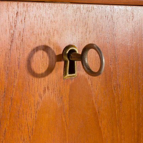 25231 GLMOBLE 3 bay teak Wall unit-21 25231 GLMOBLE 3 bay teak Wall unit-21