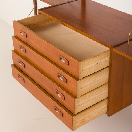 25233 preben 3bay teak Wall unit -17 25233 preben 3bay teak Wall unit -17