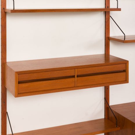 25250 Poul Cadovius 4-przedziałowa szafka ścienna z drewna tekowego dla Cado, Dania 1960s-12 25250 Poul Cadovius 4-przedziałowa szafka ścienna z drewna tekowego dla Cado, Dania 1960s-12