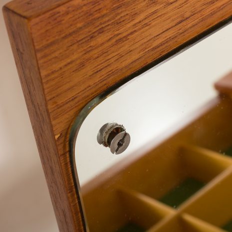 25272 Vintage small desk with hidden vanity, Denmark 1960s-10 25272 Vintage small desk with hidden vanity, Denmark 1960s-10