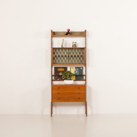 25300 Skandynawska wolnostojąca szafka ścienna Ergo projektu Johna Texmona, Norwegia, lata 1960-1 25300 Skandynawska wolnostojąca szafka ścienna Ergo projektu Johna Texmona, Norwegia, lata 1960-1