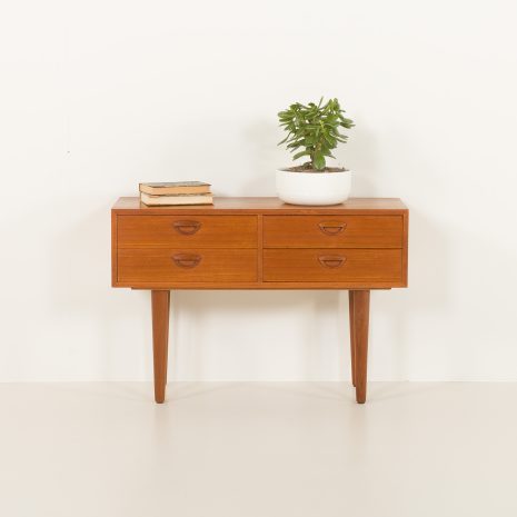 25001 komoda-1 25001 komoda-1