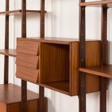 25141 Włoska wolnostojąca szafka ścienna lub ścianka działowa z drewna tekowego, 1960-21 25141 Włoska wolnostojąca szafka ścienna lub ścianka działowa z drewna tekowego, 1960-21