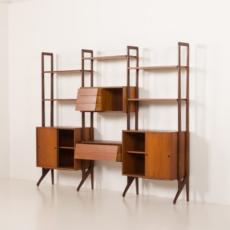 25141 Włoska wolnostojąca szafka ścienna lub ścianka działowa z drewna tekowego, 1960-5 25141 Włoska wolnostojąca szafka ścienna lub ścianka działowa z drewna tekowego, 1960-5