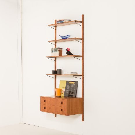 Skandynawski regał z drewna tekowego, Dania lata 70 XX wieku.