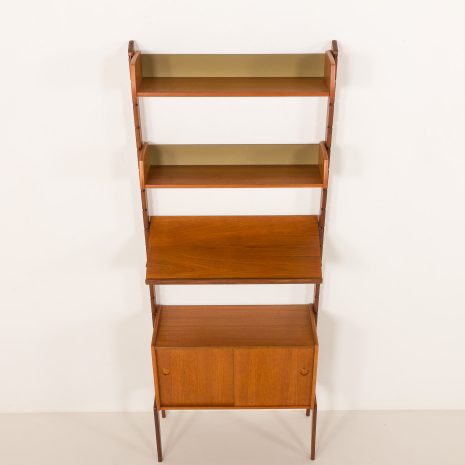 25304 Ergo bookcase with expository shelf by John Texmon, Norway, 1960s.-9 25304 Ergo bookcase with expository shelf by John Texmon, Norway, 1960s.-9