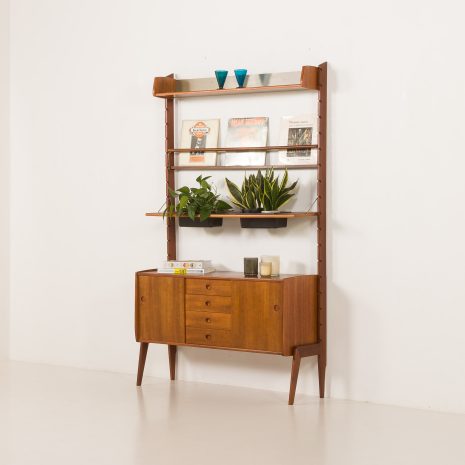 25319 Ergo wall unit with a planter by John Texmon, Norway 1960s.-2 25319 Ergo wall unit with a planter by John Texmon, Norway 1960s.-2
