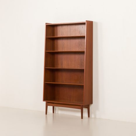 25324 Johannes Sorth teak bookcase for Nexo, Bornholm, Denmark 1960s-3 25324 Johannes Sorth teak bookcase for Nexo, Bornholm, Denmark 1960s-3