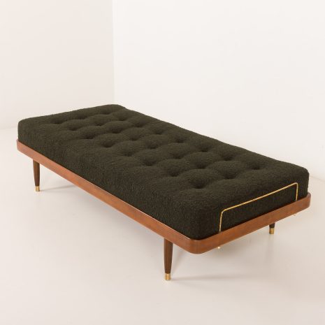 25259 Scandinavian mid century modern daybed in the style of Hans Wegner, 1960s-18 lit de jour moderne du milieu du siècle