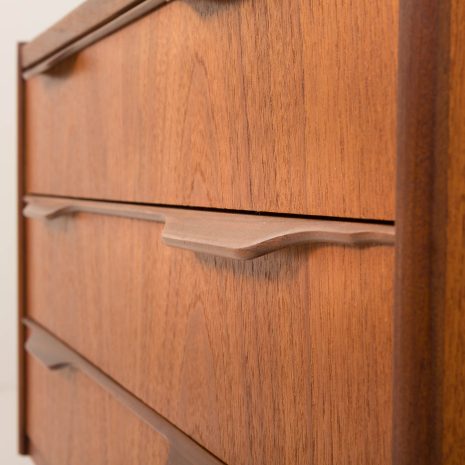 25275 Mała duńska komoda z drewna tekowego, 1960-12 25275 Mała duńska komoda z drewna tekowego, 1960-12