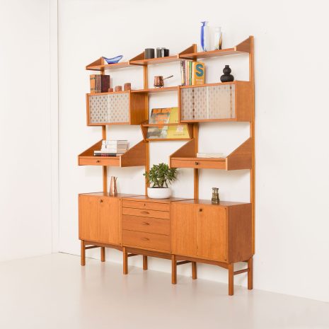 25290 Scandinavian mid century modern free standing teak wall unit by Eidsvoll Møbelfabrikk,Norway, 1970s-2
