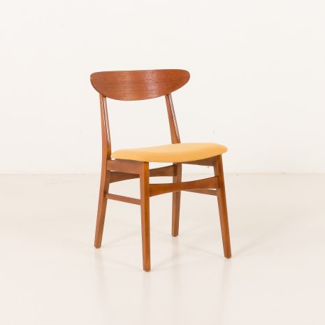 Stuhl aus dänischem Teakholz