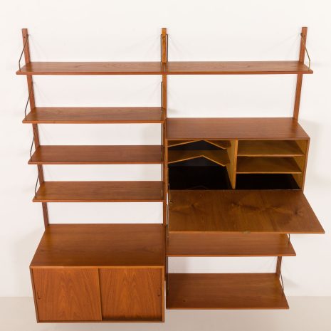 25349 Szafka ścienna z drewna tekowego Hansen i Guldborg, Dania, lata 1950-8 25349 Szafka ścienna z drewna tekowego Hansen i Guldborg, Dania, lata 1950-8