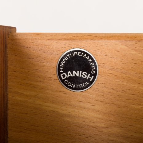 25350 Extra wide Hansen & Guldborg teak wall unit for HG Møble, Denmark, 1960s-22 25350 Extra wide Hansen & Guldborg teak wall unit for HG Møble, Denmark, 1960s-22