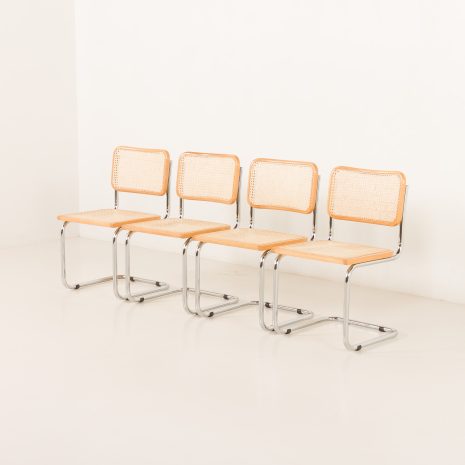 Włoskie krzesła Cesca