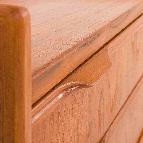 25375 Small Danish teak chest of drawers, or an entry chest, 1960s-10 25375 Small Danish teak chest of drawers, or an entry chest, 1960s-10