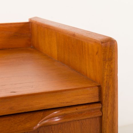 25375 Small Danish teak chest of drawers, or an entry chest, 1960s-14 25375 Small Danish teak chest of drawers, or an entry chest, 1960s-14