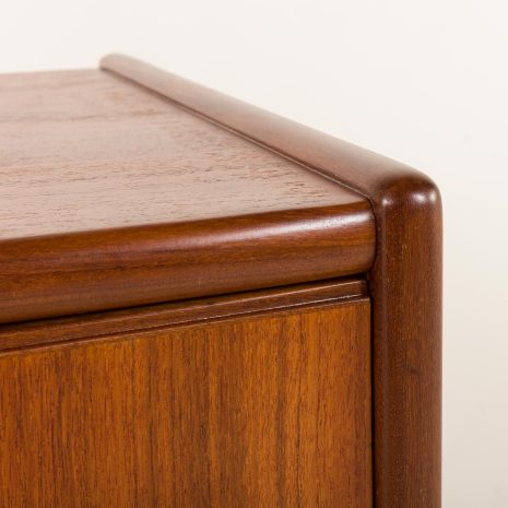 25379 Danish teak chest of drawers with curved front , 1960s-16 25379 Danish teak chest of drawers with curved front , 1960s-16