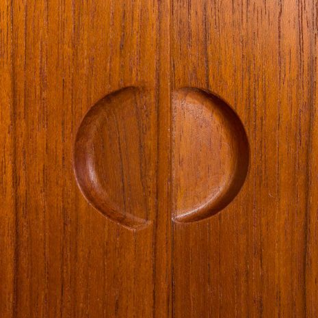 25421 Poul Cadovius teak wall unit with expository shelf for Cado, Denmark 1960s-13 25421 Poul Cadovius teak wall unit with expository shelf for Cado, Denmark 1960s-13