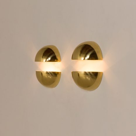 24138 Italian Space Age brass wall scones, set of 4-8 24138 Italian Space Age brass wall scones, set of 4-8